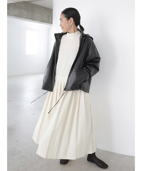 NOWNS(ナウンス)の「Alsu | Foodie leather jacket(ノーカラージャケット・レディース・ブラック・FREE)」の17枚目の写真
