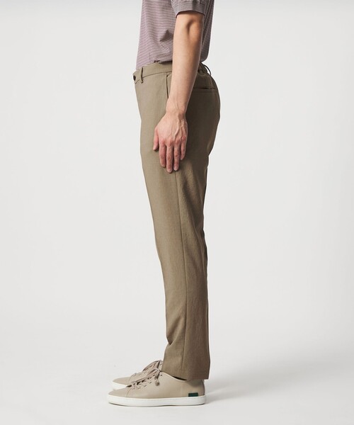 UNITED ARROWS(ユナイテッドアローズ)の「ポリエステル T&T ノープリーツ パンツ UA COZY ウォッシャブル ヨコストレッチ(スラックス・メンズ・ネイビー/ベージュ・XXXL/L/M/XXL/XL/S)」の6枚目の写真