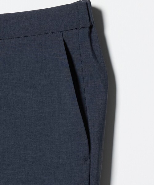 UNITED ARROWS(ユナイテッドアローズ)の「ポリエステル T&T ノープリーツ パンツ UA COZY ウォッシャブル ヨコストレッチ(スラックス・メンズ・ネイビー/ベージュ・XXXL/L/M/XXL/XL/S)」の11枚目の写真