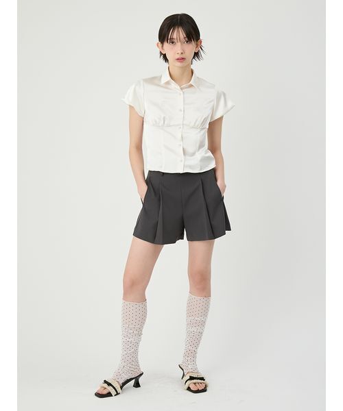 LILY BROWN(リリーブラウン)の「サテンパフスリーブシャツ(シャツ/ブラウス・レディース・チャコールグレー/アイボリー/ライトブルー・F)」の17枚目の写真