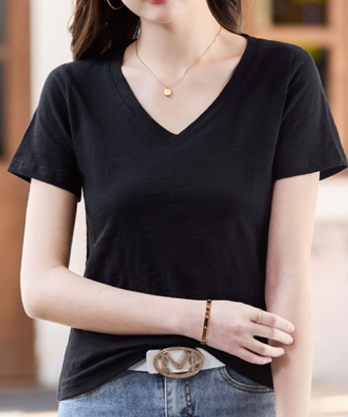 2ly2（トゥーリートゥー）の「VネックTシャツ 半袖 無地 ベーシック ゆったり 薄手（Tシャツ/カットソー・レディース・ピンク/ホワイト/ベージュ/ブラック・FREE）」の12枚目の写真