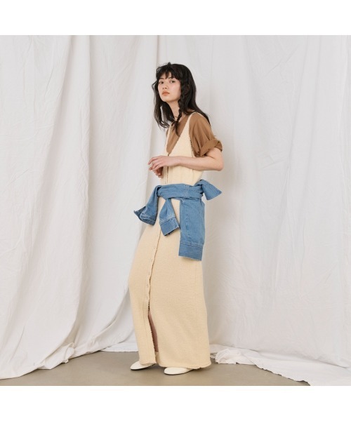COMMON+HAUS(コモンハウス)の「テクスチャ―マキシニットワンピース(ワンピース・レディース・ブラック/ブルー/キナリ・FREE)」の8枚目の写真