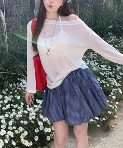 LUCPY(ラクピー)の「シアードレープオフショルダートップス(その他トップス・レディース・ホワイト/ライトブルー/イエロー/パープル・FREE)」の8枚目の写真