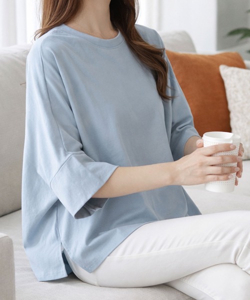 Amulet(アミュレット)の「ゆるっと着てサマになるラフな抜け感◎ワイドシルエットTシャツ(Tシャツ/カットソー・レディース・ブルー/ブラック/ホワイト/グリーン・FREE)」の1枚目の写真