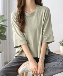 ゆるっと着てサマになるラフな抜け感◎ワイドシルエットTシャツ