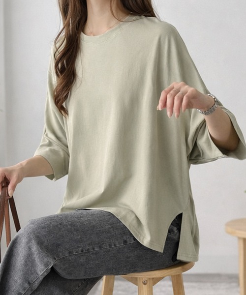 Amulet(アミュレット)の「ゆるっと着てサマになるラフな抜け感◎ワイドシルエットTシャツ(Tシャツ/カットソー・レディース・ブルー/ブラック/ホワイト/グリーン・FREE)」の17枚目の写真