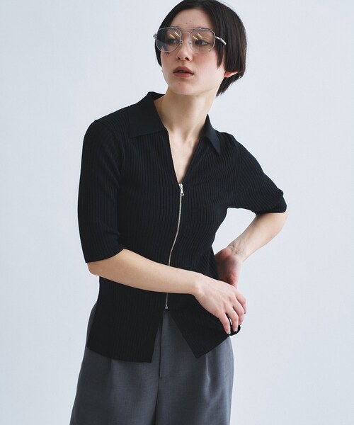 CODE A(コードエー)の「rib zip cardigan(カーディガン/ボレロ・レディース・パープル/アイボリー/ブラック・00)」の2枚目の写真
