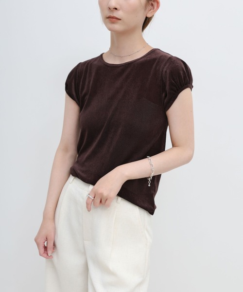 select MOCA(セレクトモカ)の「ベロアミニスリーブTシャツ(Tシャツ/カットソー・レディース・ブラウン/アイボリー/ブラック・FREE)」の2枚目の写真
