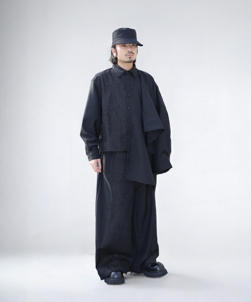 Ruze(ルゼ)の「Asymmetry denim docking SH/アシンメトリーデニムドッキングシャツ(シャツ/ブラウス・メンズ・ブラック・FREE)」の15枚目の写真