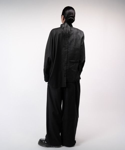 Ruze(ルゼ)の「Asymmetry denim docking SH/アシンメトリーデニムドッキングシャツ(シャツ/ブラウス・メンズ・ブラック・FREE)」の22枚目の写真