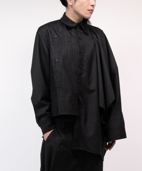 Ruze(ルゼ)の「Asymmetry denim docking SH/アシンメトリーデニムドッキングシャツ(シャツ/ブラウス・メンズ・ブラック・FREE)」の18枚目の写真