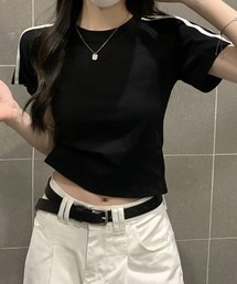 クロップドラインデザインTシャツ