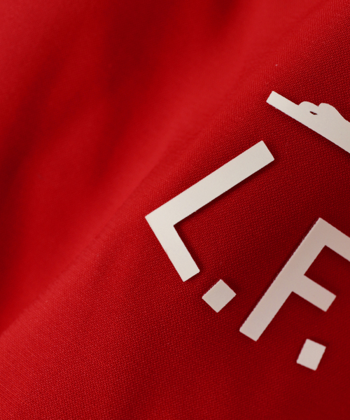 417 EDIFICE(フォーワンセブンエディフィス)の「【Liverpool FC / リバプール FC】SHANKLY BOMBER JACKET(その他アウター・メンズ・レッド・SMALL/XX-LARGE/X-LARGE/LARGE/MEDIUM)」の4枚目の写真