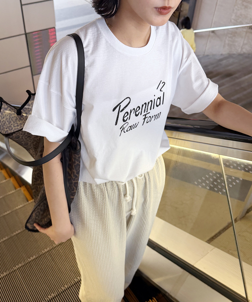 TICCA(ティッカ)の「別注【TICCA / ティッカ】Perennial TEE(Tシャツ/カットソー・レディース・ブラウン/ホワイト・FREE)」の4枚目の写真