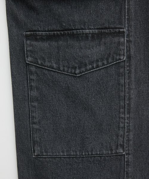 NOIRER（ノイア）の「ユーティリティカーゴワイドデニムパンツ（グレー）（デニムパンツ・メンズ・その他・52/50/48）」の6枚目の写真