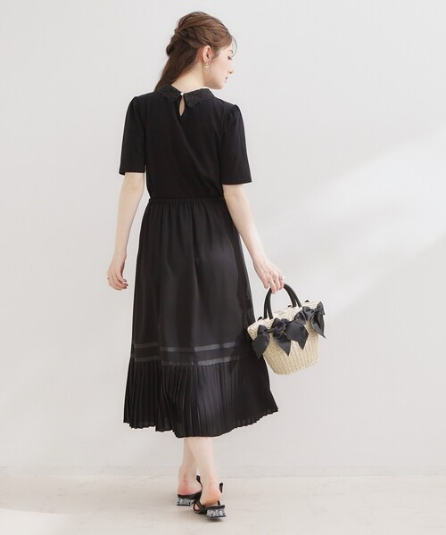 couture brooch(クチュールブローチ)の「【UVカット・接触冷感・洗える】襟レース トップス(Tシャツ/カットソー・レディース・ブラック/オフホワイト/ネイビー系4・42/40/38/36)」の11枚目の写真