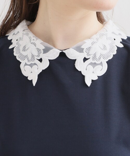 couture brooch(クチュールブローチ)の「【UVカット・接触冷感・洗える】襟レース トップス(Tシャツ/カットソー・レディース・ブラック/オフホワイト/ネイビー系4・42/40/38/36)」の11枚目の写真