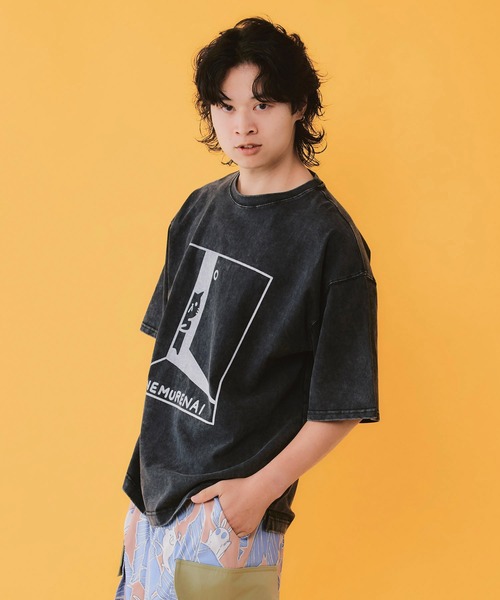 ScoLar Parity(スカラーパリティ)の「362111:真夜中の訪問者柄Tシャツ(Tシャツ/カットソー・レディース・サックスブルー/ピンク/チャコールグレー・M)」の5枚目の写真