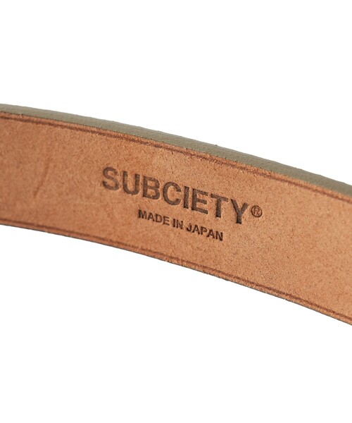 Subciety(サブサエティ)の「Python stamped leather belt(ベルト・メンズ・ブラック・FREE)」の3枚目の写真