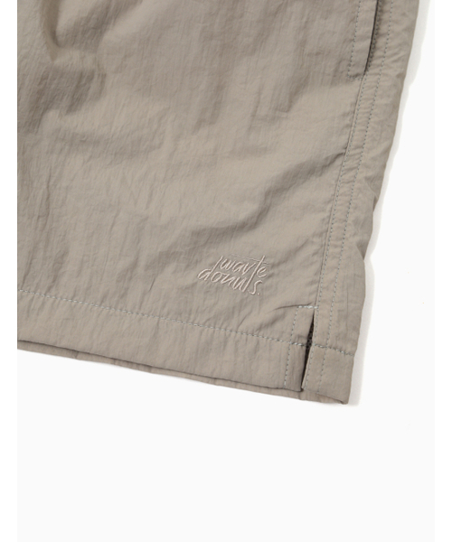 WAVEDONUTS(ウェーブドーナツ)の「WOMENS BOARD SHORTS_BEIGE(その他パンツ・レディース・その他・SMALL/MEDIUM/LARGE)」の5枚目の写真