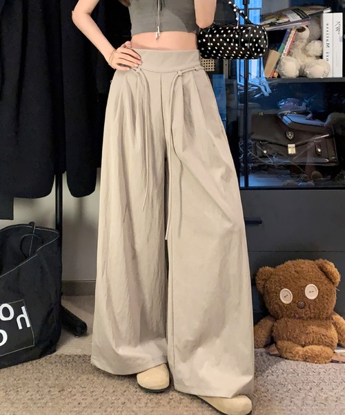2ly2(トゥーリートゥー)の「ワイドパンツ タックパンツ ウエスト紐 ゆったり イージーパンツ(その他パンツ・レディース・ベージュ/アイボリー/ブラック・FREE)」の18枚目の写真