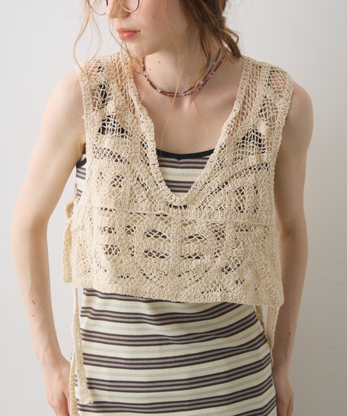 Crisp(クリスプ)の「side ribbon crochet vest / サイドリボンクロシェベスト(ベスト・レディース・ホワイト/ナチュラル・FREE)」の12枚目の写真