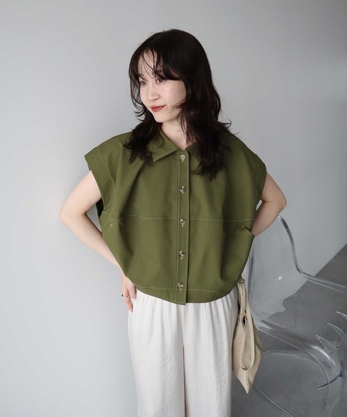 earth music&ecology(アースミュージックアンドエコロジー)の「コクーンフォルムシャツ(シャツ/ブラウス・レディース・ベージュ/カーキ/ブラウン・FREE)」の4枚目の写真