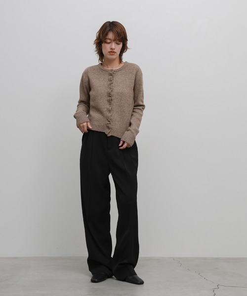 select MOCA(セレクトモカ)の「メランジニットフリルカーディガン(カーディガン/ボレロ・レディース・チャコールグレー/グレー/グレイッシュベージュ・FREE)」の13枚目の写真