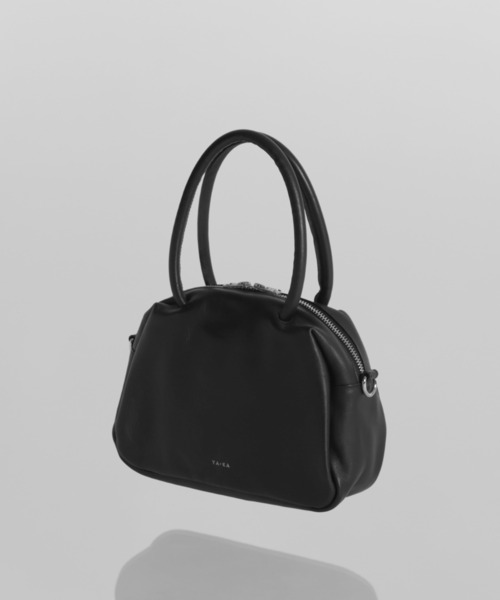 YArKA（ヤーカ）の「【YArKA/ヤーカ】real leather sharp & soft mix nuance boston bag S [sas1] / 直曲線のニュアンスボストンバッグ（ショルダーバッグ・レディース・ブラック・FREE）」の2枚目の写真