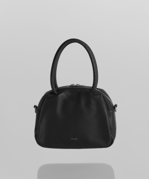 YArKA（ヤーカ）の「【YArKA/ヤーカ】real leather sharp & soft mix nuance boston bag S [sas1] / 直曲線のニュアンスボストンバッグ（ショルダーバッグ・レディース・ブラック・FREE）」の3枚目の写真