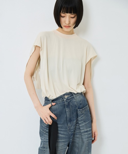TOGA PULLA（トーガ　プルラ）の「【TOGA PULLA/トーガプルラ】High twist smooth jersey tops/ハイツイストスムースジャージートップス（シャツ/ブラウス・レディース・ホワイト/ブラック・36）」の13枚目の写真