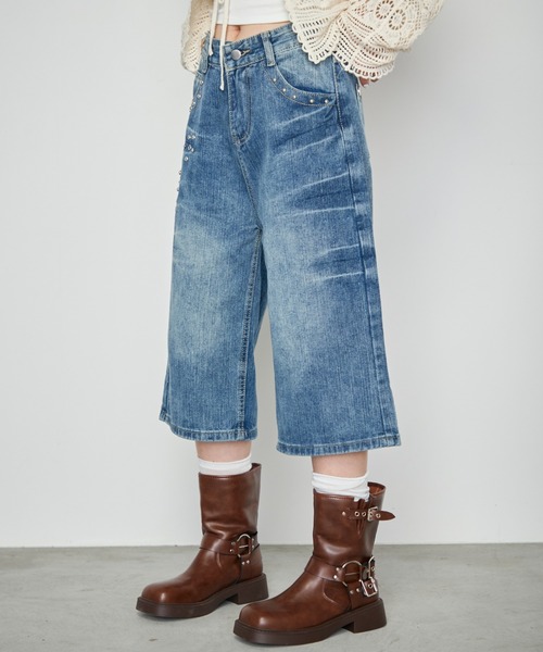 Haze Reverie（ヘイズレヴァリー）の「スタッズハーフデニムパンツ（デニムパンツ・レディース・ブルー・MEDIUM/LARGE）」の2枚目の写真