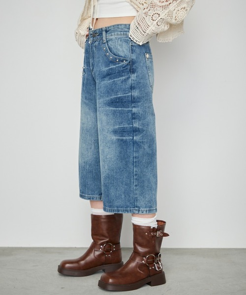 Haze Reverie（ヘイズレヴァリー）の「スタッズハーフデニムパンツ（デニムパンツ・レディース・ブルー・MEDIUM/LARGE）」の3枚目の写真