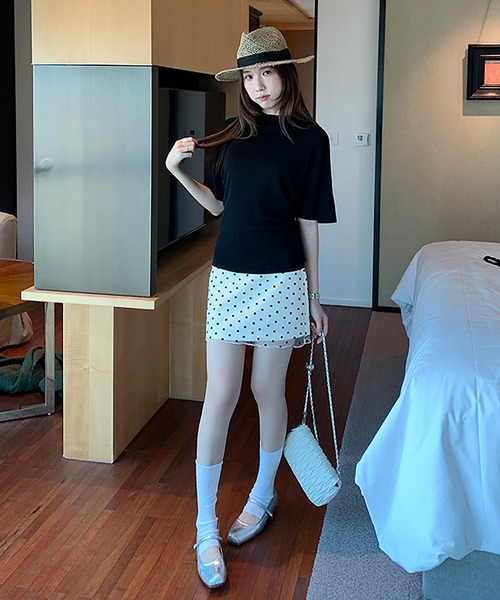 Girly Doll(ガーリードール)の「ボトルネックドルマン半袖ニット(ニット/セーター・レディース・ベージュ/ブラック/ホワイト・FREE)」の11枚目の写真