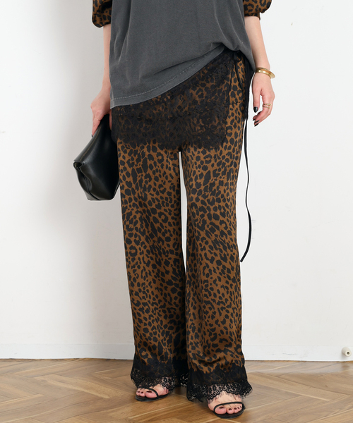 ARCHIVE STANCE(アーカイブスタンス)の「【ARCHIVE STANCE/アーカイブスタンス】lace hem leopard pants(スラックス・レディース・ブラウン・FREE)」の19枚目の写真