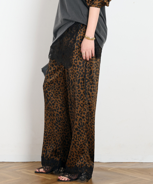 ARCHIVE STANCE(アーカイブスタンス)の「【ARCHIVE STANCE/アーカイブスタンス】lace hem leopard pants(スラックス・レディース・ブラウン・FREE)」の20枚目の写真