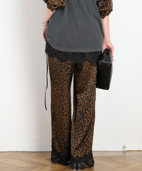 ARCHIVE STANCE(アーカイブスタンス)の「【ARCHIVE STANCE/アーカイブスタンス】lace hem leopard pants(スラックス・レディース・ブラウン・FREE)」の21枚目の写真