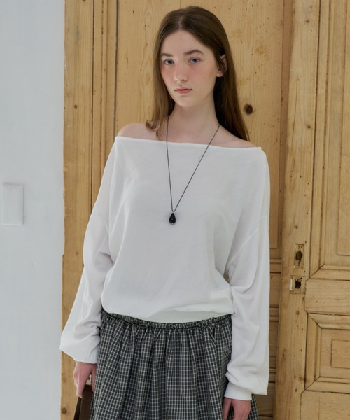 GIUNON(ジウノン)の「off shoulder sheer long-t / オフショルダーシアーロングT(Tシャツ/カットソー・レディース・ホワイト/ブラック・FREE)」の11枚目の写真