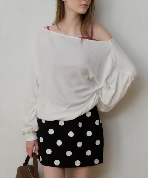 GIUNON(ジウノン)の「off shoulder sheer long-t / オフショルダーシアーロングT(Tシャツ/カットソー・レディース・ホワイト/ブラック・FREE)」の17枚目の写真