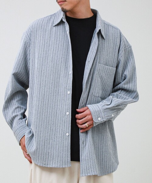 GLOSTER(グロスター)の「Stripe crepe ストライプ楊柳 ロングスリーブオーバーサイズシャツ(シャツ/ブラウス・メンズ・ホワイト系その他/ベージュ系その他/ブルー系その他・S/M/L)」の1枚目の写真