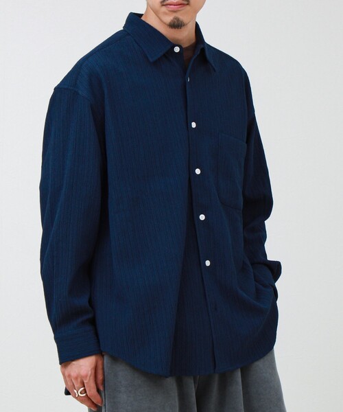 GLOSTER(グロスター)の「Stripe crepe ストライプ楊柳 ロングスリーブオーバーサイズシャツ(シャツ/ブラウス・メンズ・ホワイト系その他/ベージュ系その他/ブルー系その他・S/M/L)」の4枚目の写真