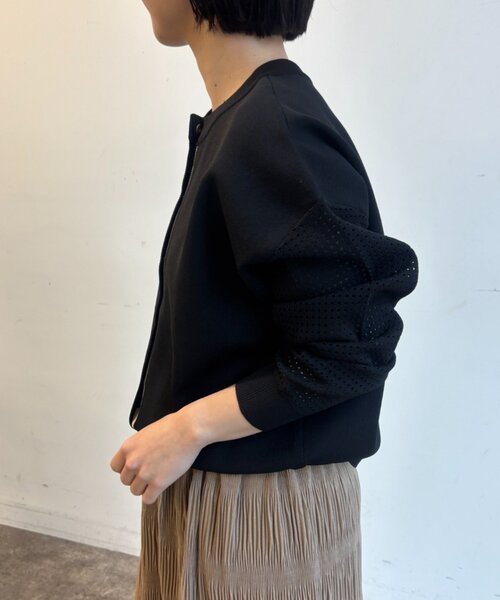 Jena espace merveilleux（ジェナ　エスパスメルヴェイユ）の「袖ビハイメッシュカーディガン（ニット/セーター・レディース・アイボリー/レッド/キャメル/ブラック/グレー・FREE）」の18枚目の写真