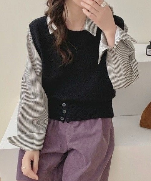 LADY LIKE（レディライク）の「【秋冬新作】レイヤード風ニットベストドッキングトップス（ニット/セーター・レディース・グレー/ホワイト/ブラック・M）」の4枚目の写真