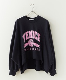 Chick | Raglan-Sleeve Fishtail Design Arch Logo Sweatshirt / ラグランスリーブ フィッシュテールデザイン アーチロゴスウェット 2026年 夏 夏服(スウェット)