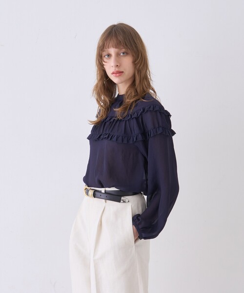DESIGNWORKS(デザインワークス)の「ジョーゼットシアーフリルブラウス(シャツ/ブラウス・レディース・ネイビー/アイボリー・38)」の5枚目の写真
