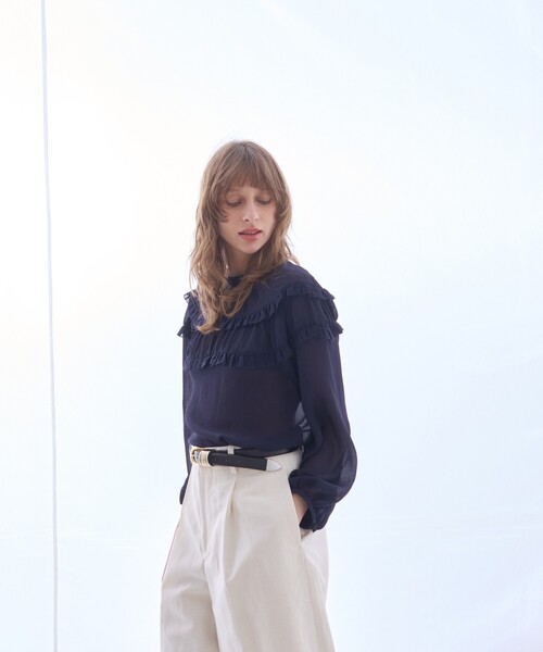 DESIGNWORKS(デザインワークス)の「ジョーゼットシアーフリルブラウス(シャツ/ブラウス・レディース・ネイビー/アイボリー・38)」の18枚目の写真