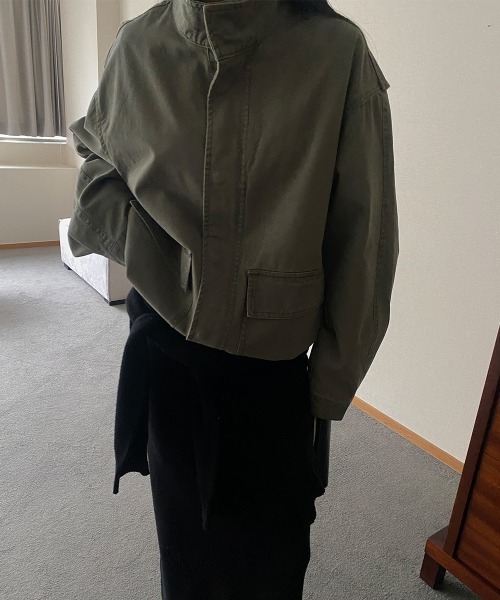 LOENNE(ロエヌ)の「Stand Collar Pocket Jacket / スタンドカラーポケットジャケット(Tシャツ/カットソー・レディース・ベージュ/カーキ・FREE)」の10枚目の写真