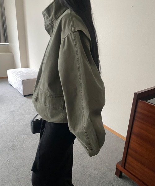 LOENNE(ロエヌ)の「Stand Collar Pocket Jacket / スタンドカラーポケットジャケット(Tシャツ/カットソー・レディース・ベージュ/カーキ・FREE)」の12枚目の写真