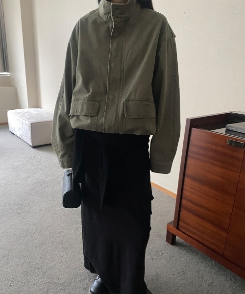 LOENNE(ロエヌ)の「Stand Collar Pocket Jacket / スタンドカラーポケットジャケット(Tシャツ/カットソー・レディース・ベージュ/カーキ・FREE)」の14枚目の写真