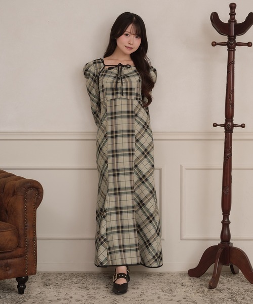 apres jour(アプレジュール)の「【セット着用可能】フロントフリルギャザーキャミワンピース(ワンピース・レディース・ブラック系その他/ブラウン系その他/ブラック・MEDIUM/SMALL/X-LARGE)」の1枚目の写真
